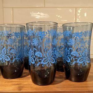 Vintage set of 5 flowered drinking glasses